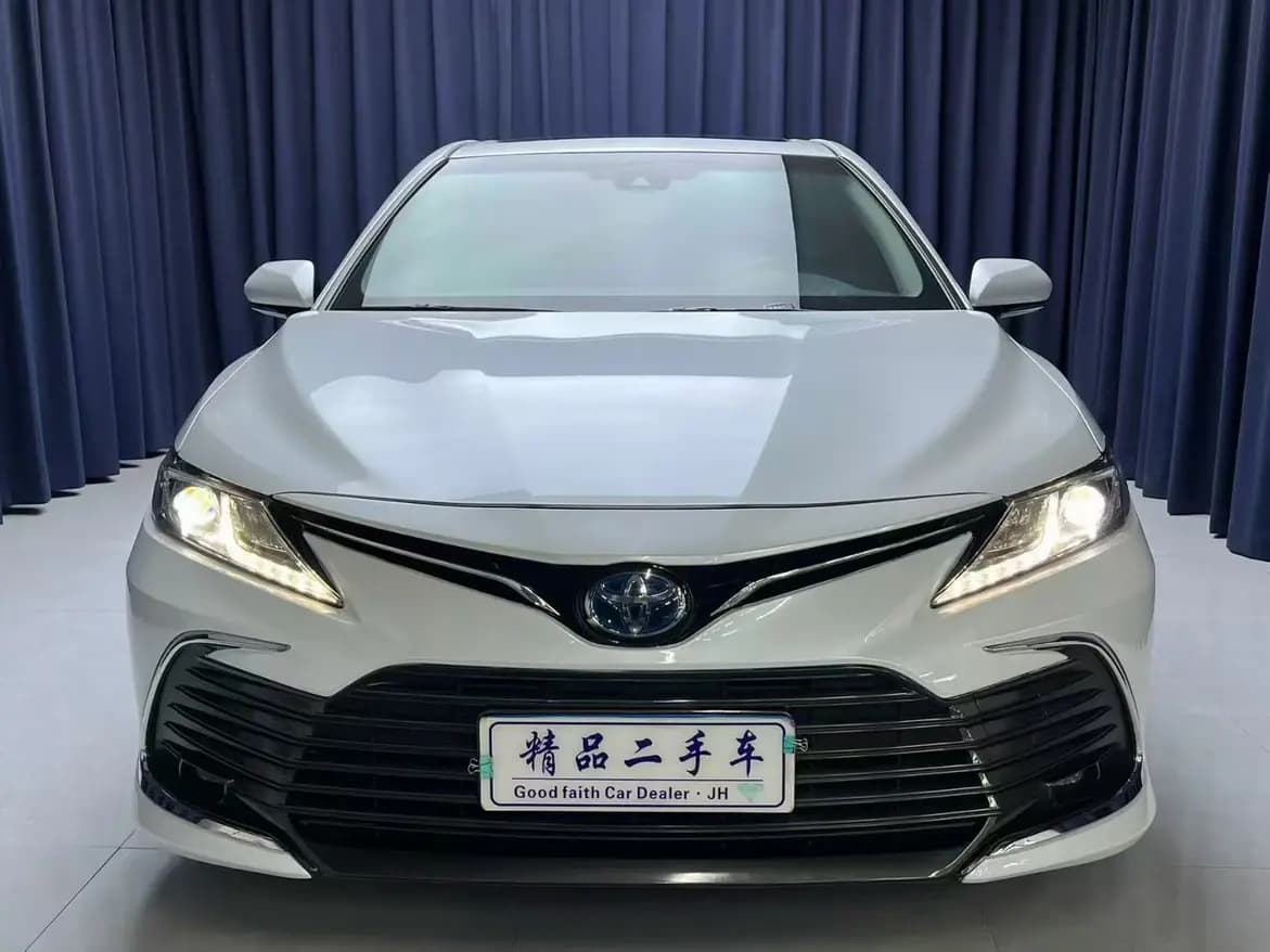 Toyota Camry 2023 г. 57026 км. — фото 2