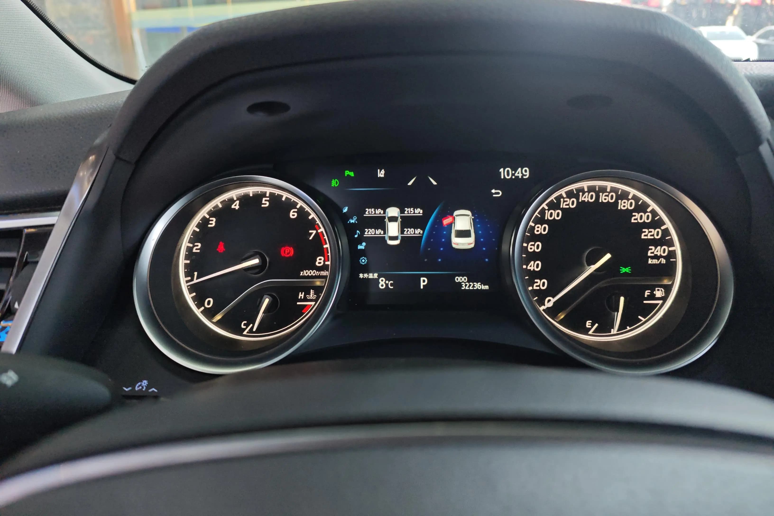 Toyota Camry 2023 г. 32228 км. — фото 15