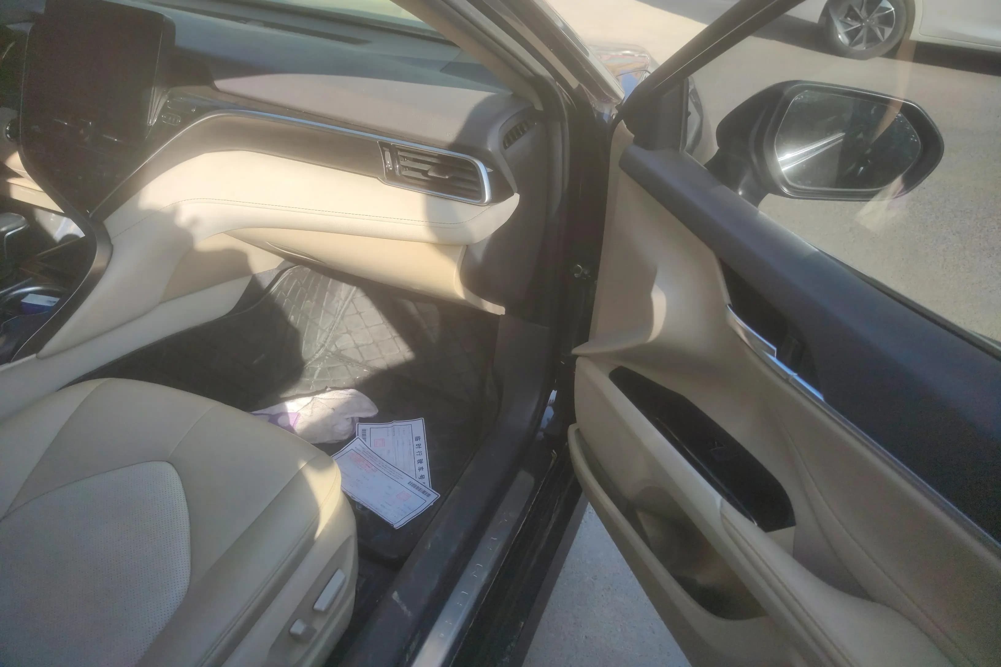 Toyota Camry 2022 г. 64429 км. — фото 10
