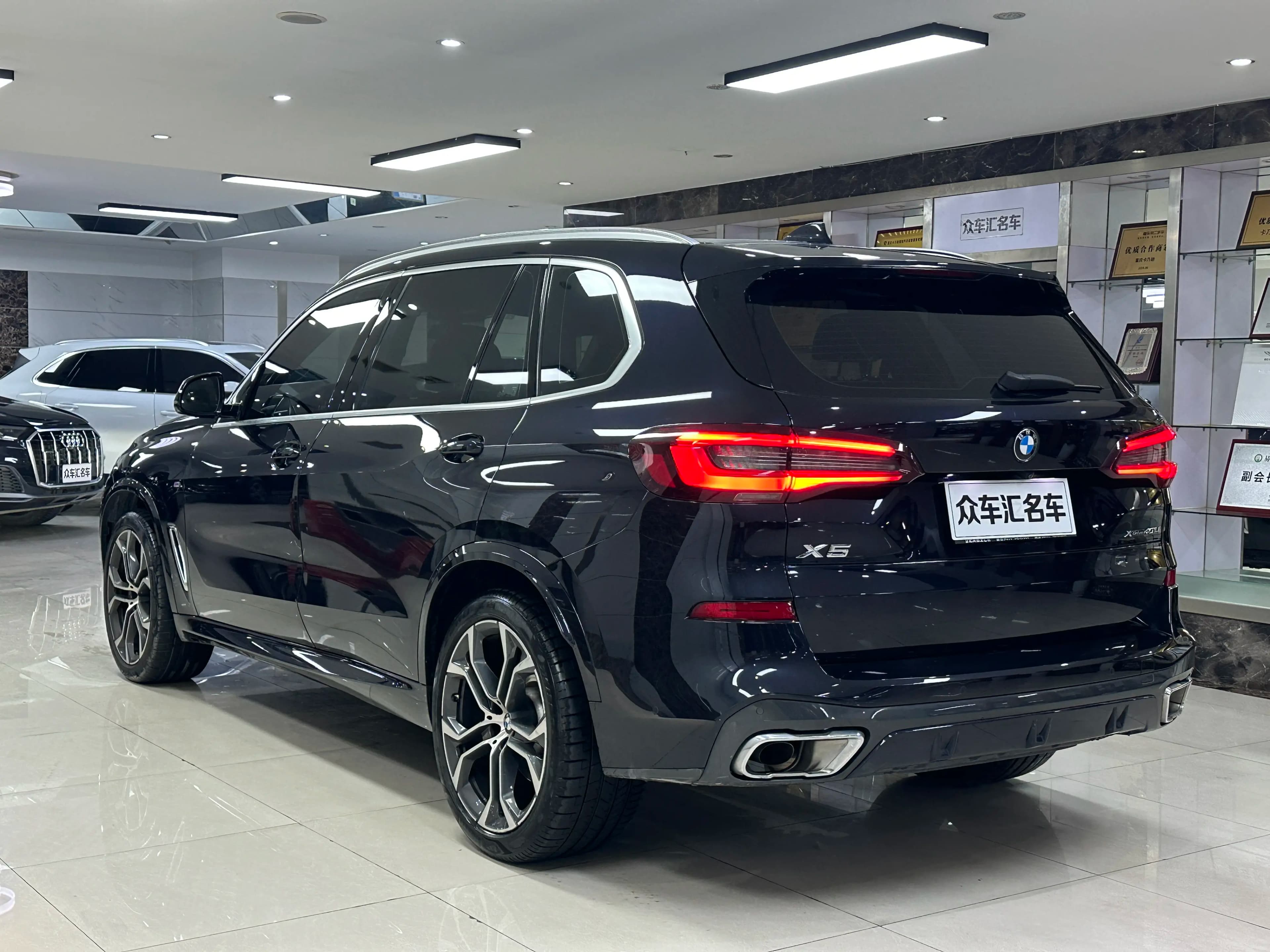 BMW X5 2022 г. 81795 км. — фото 4
