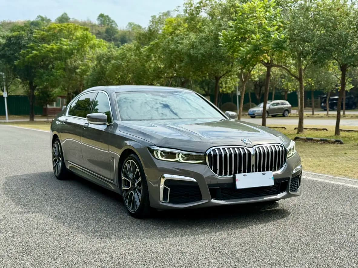 BMW 7 Series 2021 г. 91112 км. — фото 3