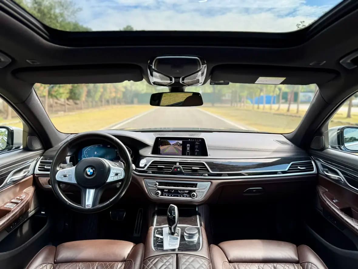 BMW 7 Series 2021 г. 91112 км. — фото 10