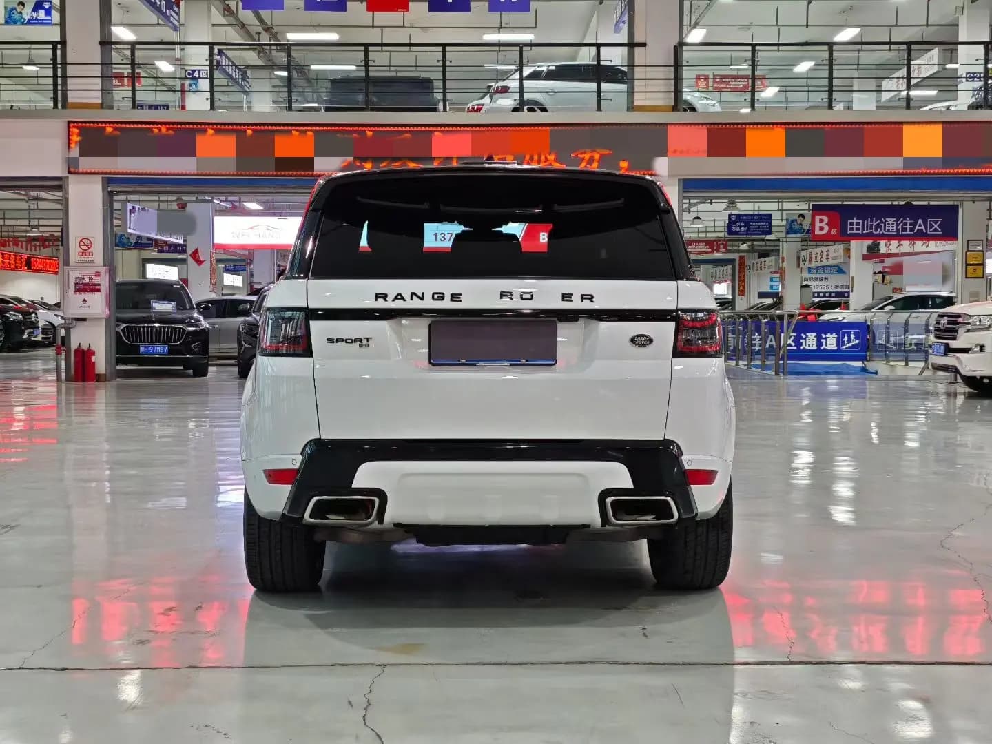 Land Rover Range Rover Sport 2021 г. 70000 км. — фото 5