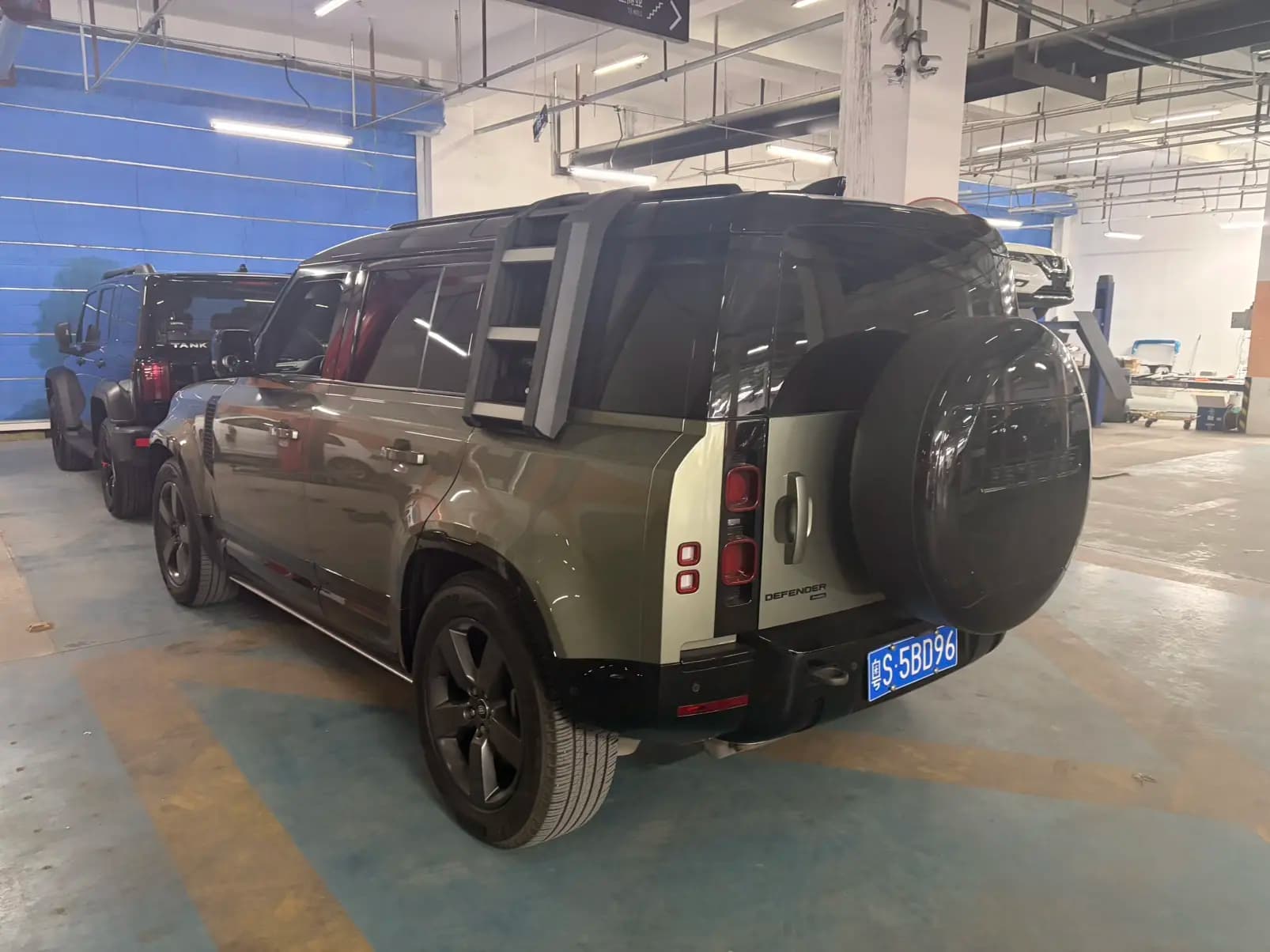 Land Rover Guard 2022 г. 57000 км. — фото 3