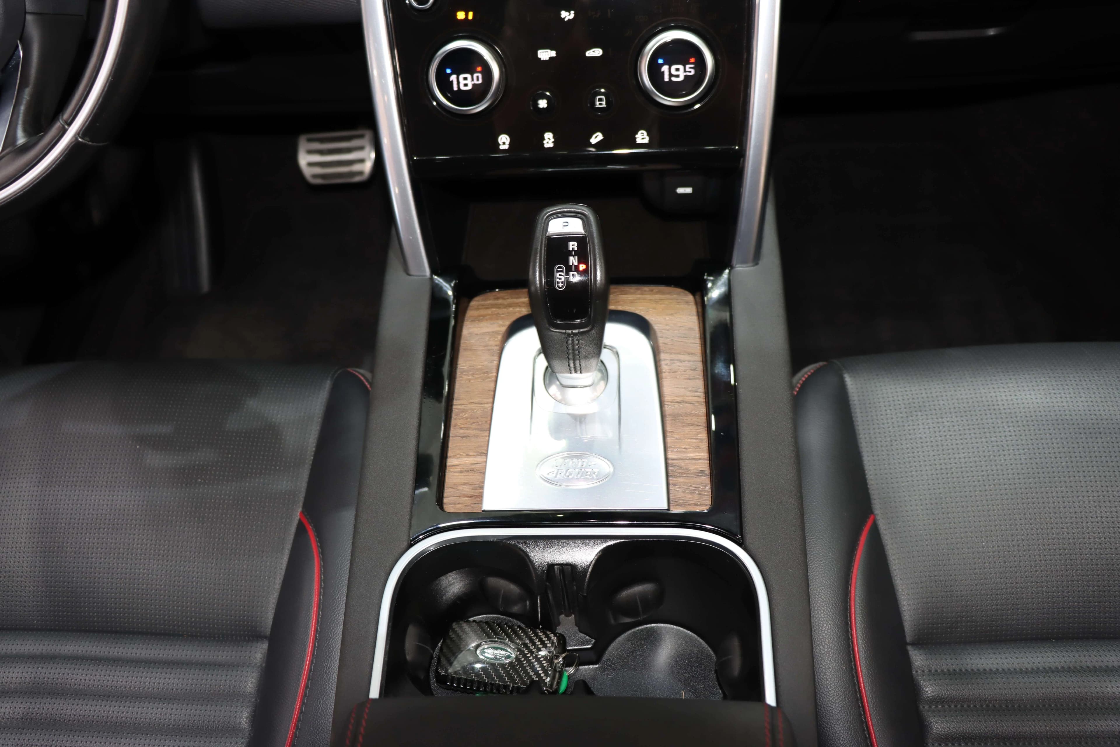 Land Rover Discover Sports 2021 г. 56000 км. — фото 15
