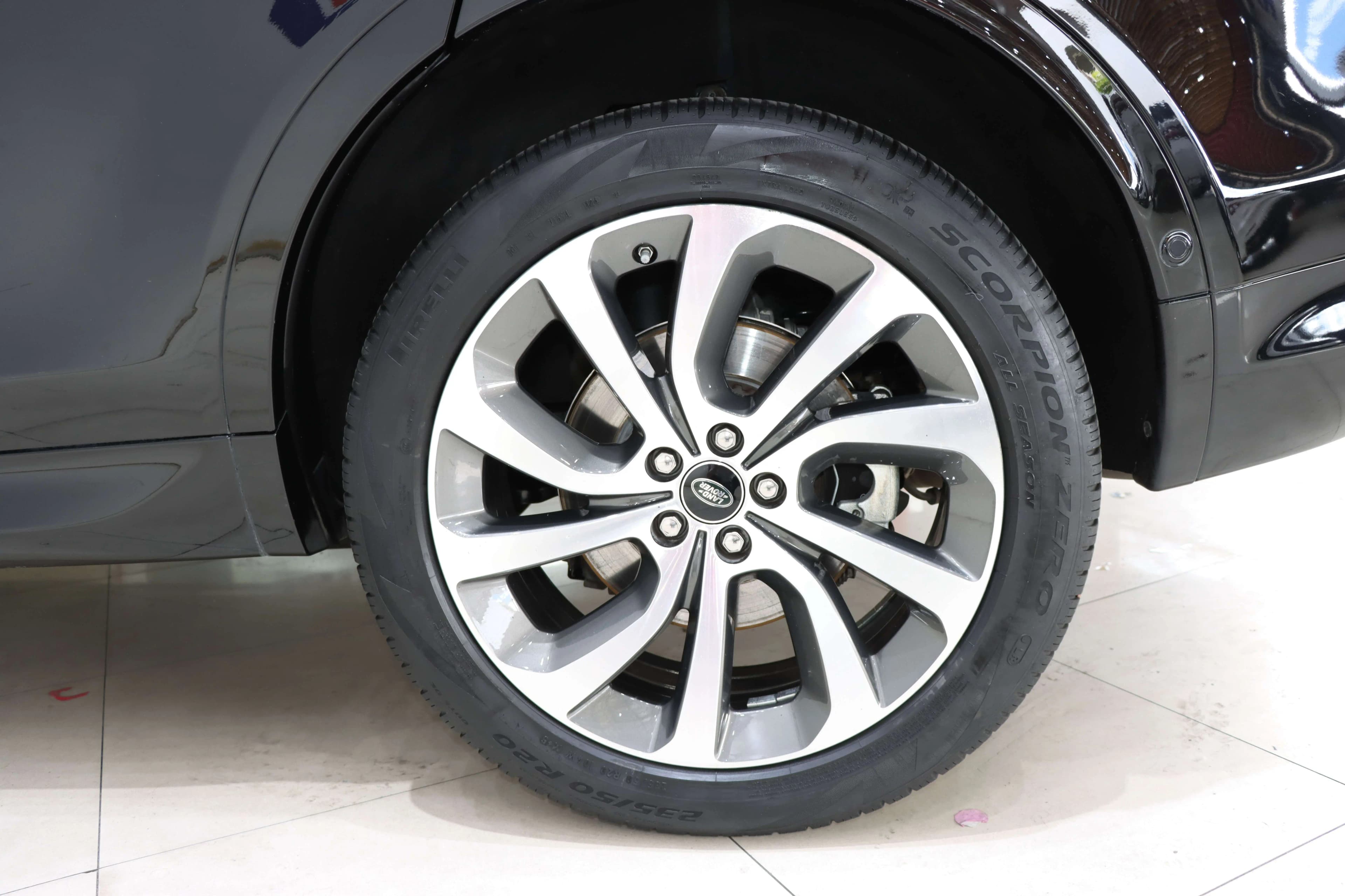 Land Rover Discover Sports 2021 г. 56000 км. — фото 7