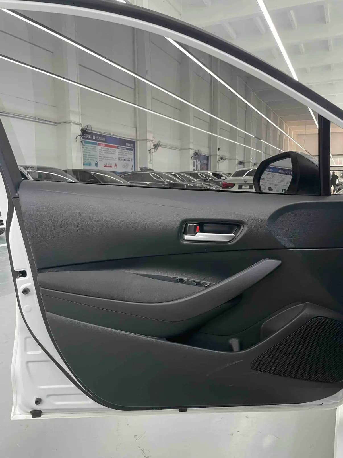 Toyota Corolla 2022 г. 11114 км. — фото 25
