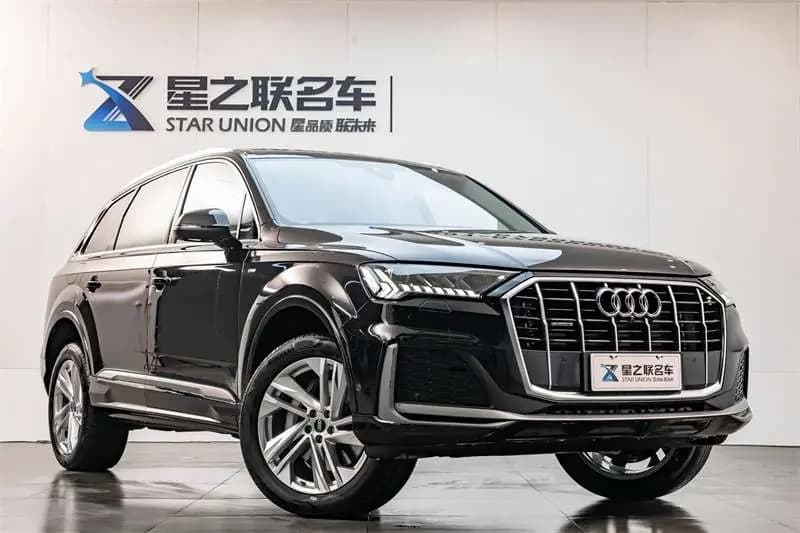 Audi Q7 2024 г. 30727 км. — фото 2