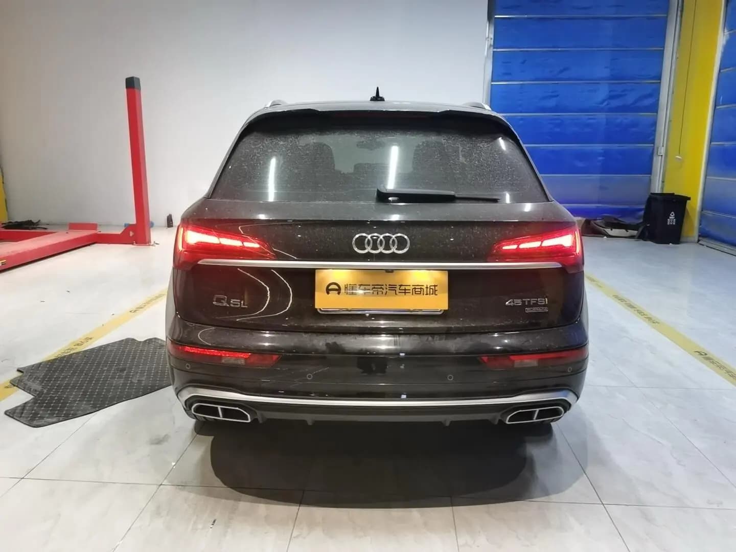 Audi Q5L 2021 г. 96215 км. — фото 5