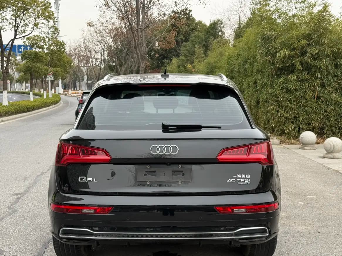 Audi Q5L 2021 г. 91016 км. — фото 5