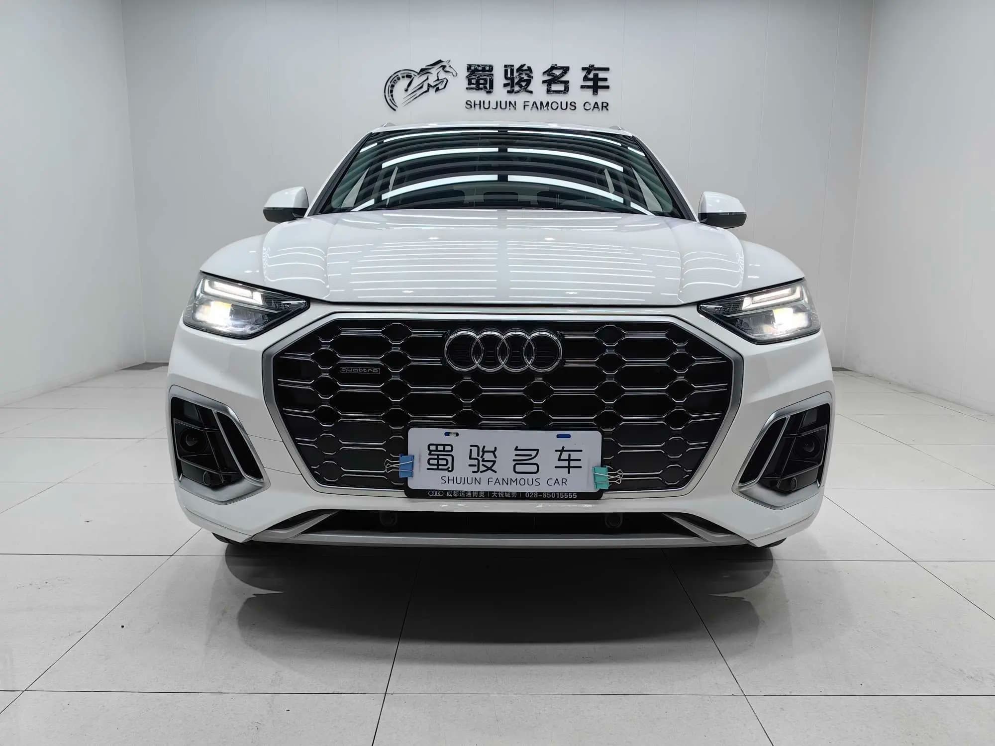 Audi Q5L 2022 г. 114338 км. — фото 2