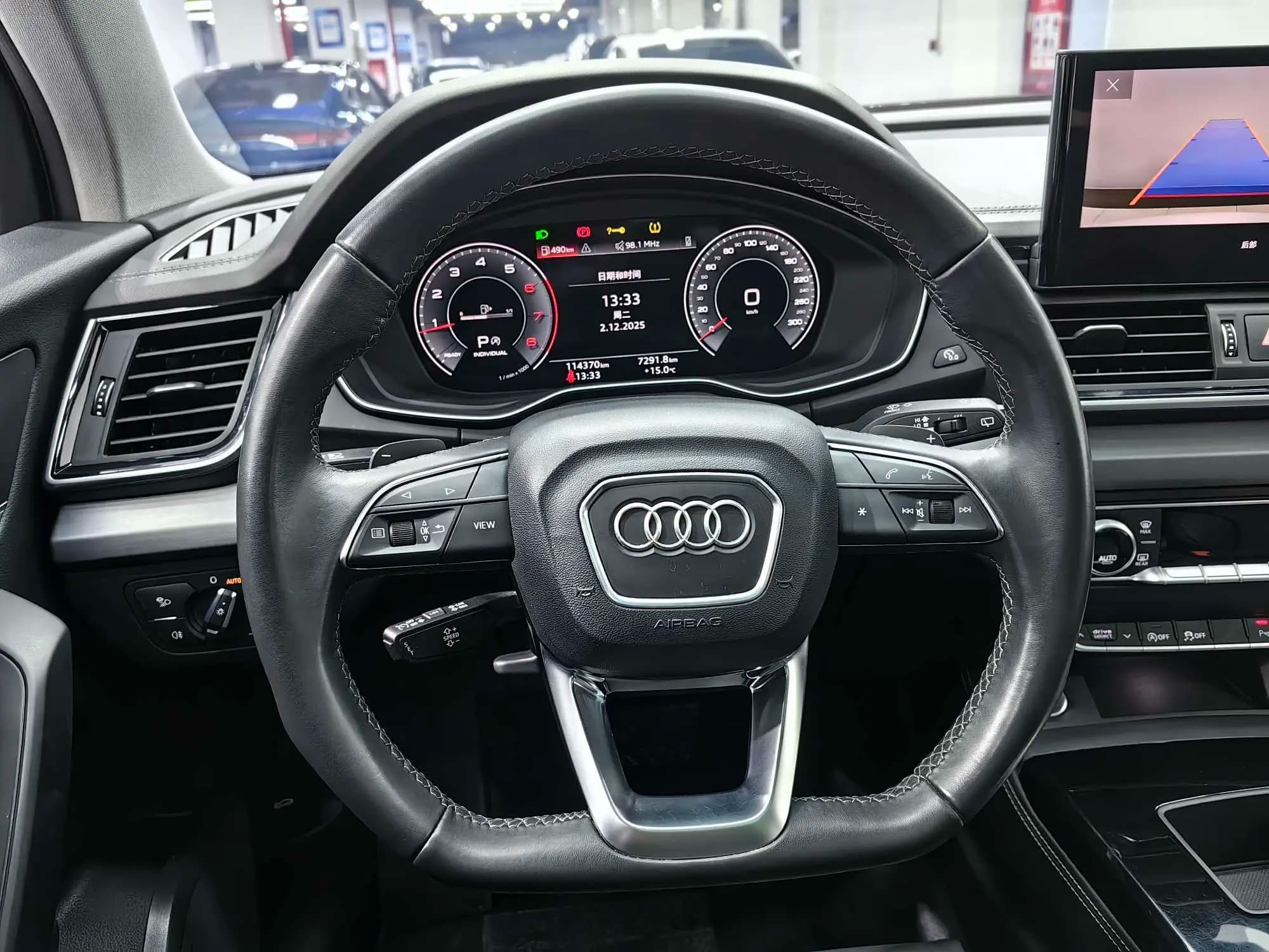 Audi Q5L 2022 г. 114338 км. — фото 14