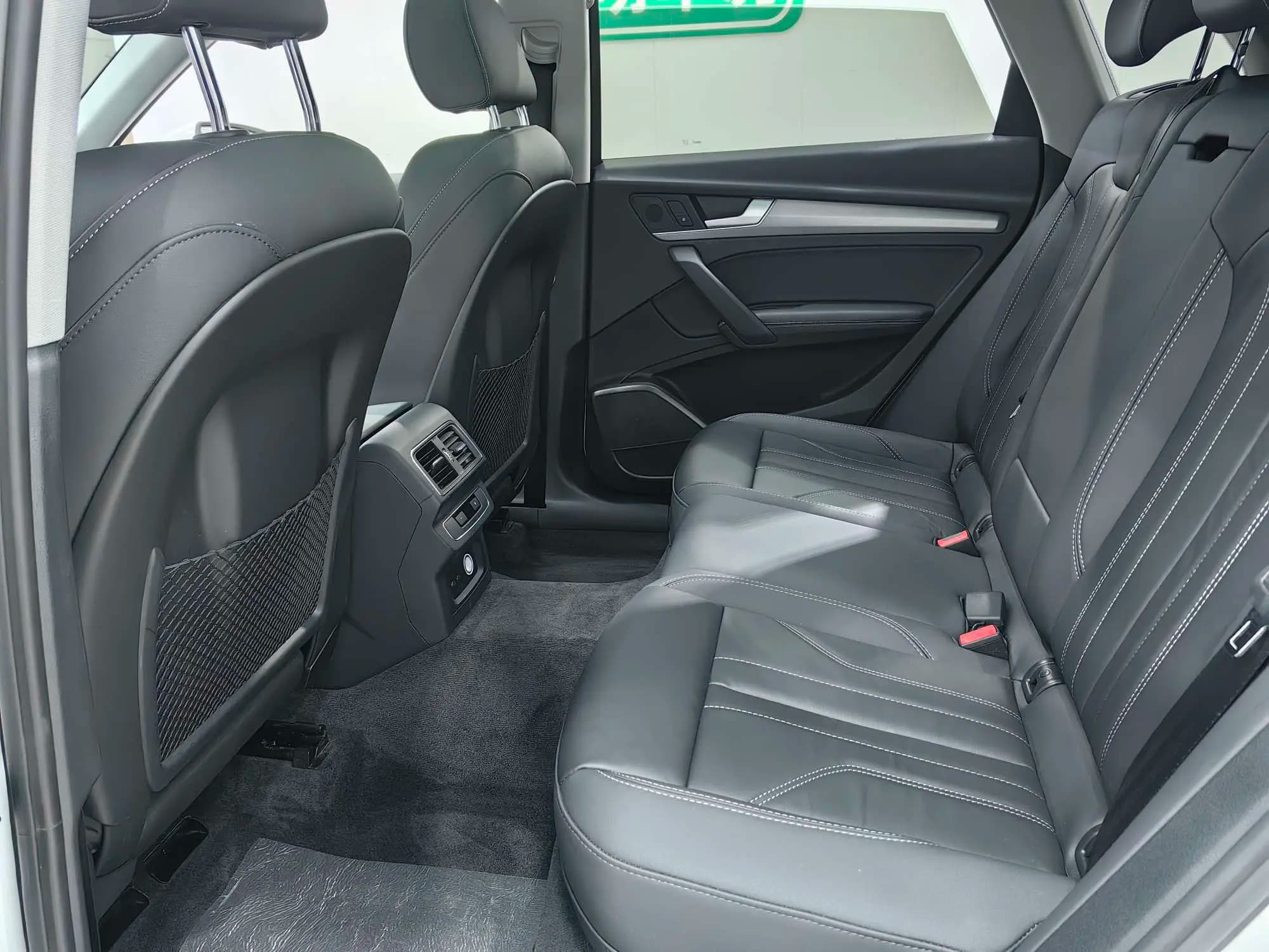 Audi Q5L 2022 г. 114338 км. — фото 17