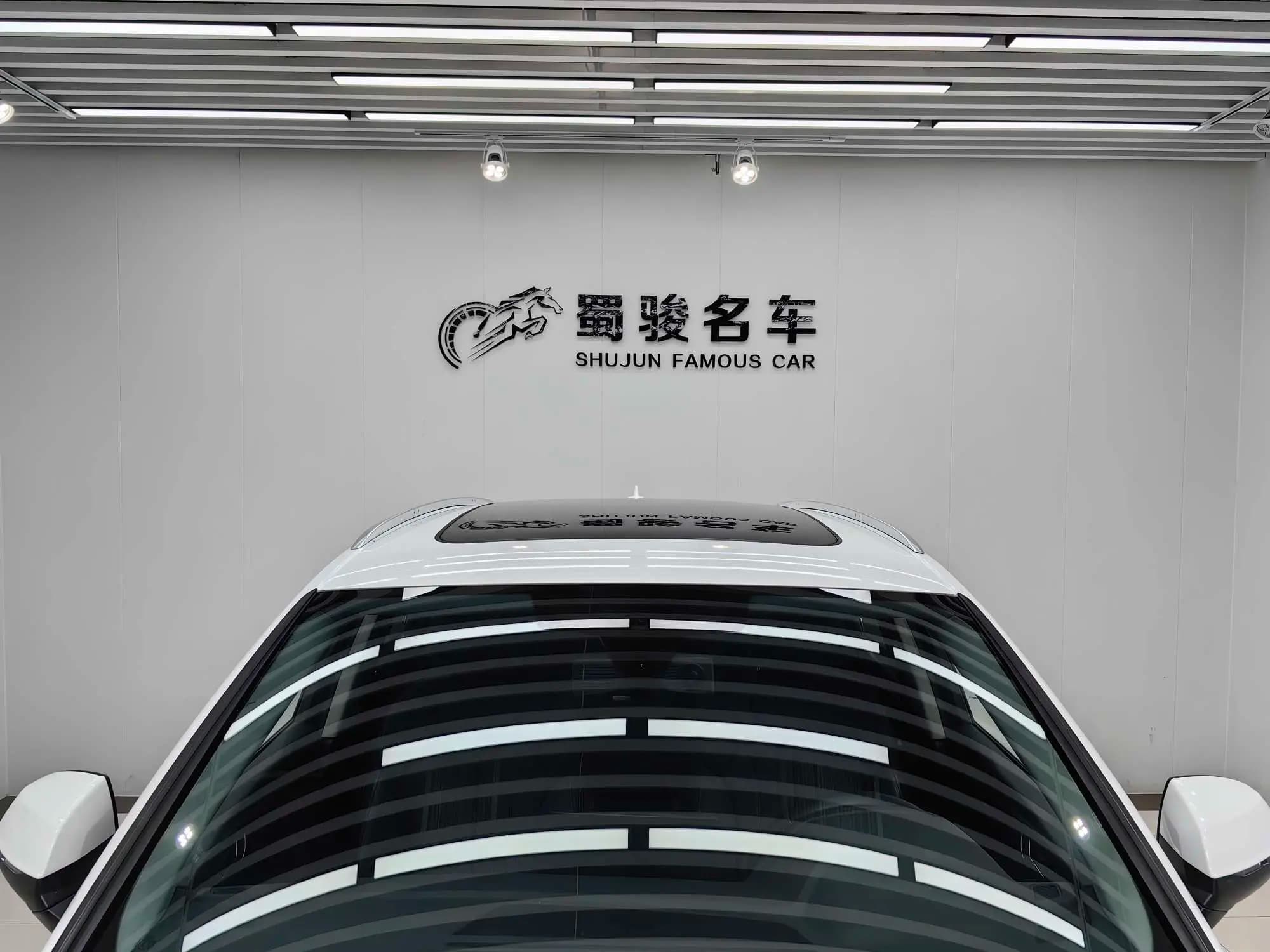 Audi Q5L 2022 г. 114338 км. — фото 10