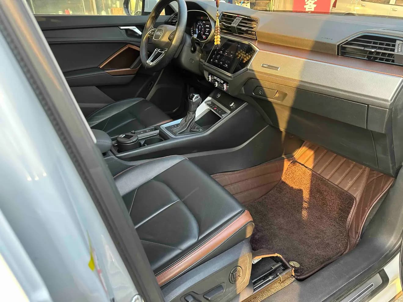 Audi Q3 2021 г. 42000 км. — фото 5