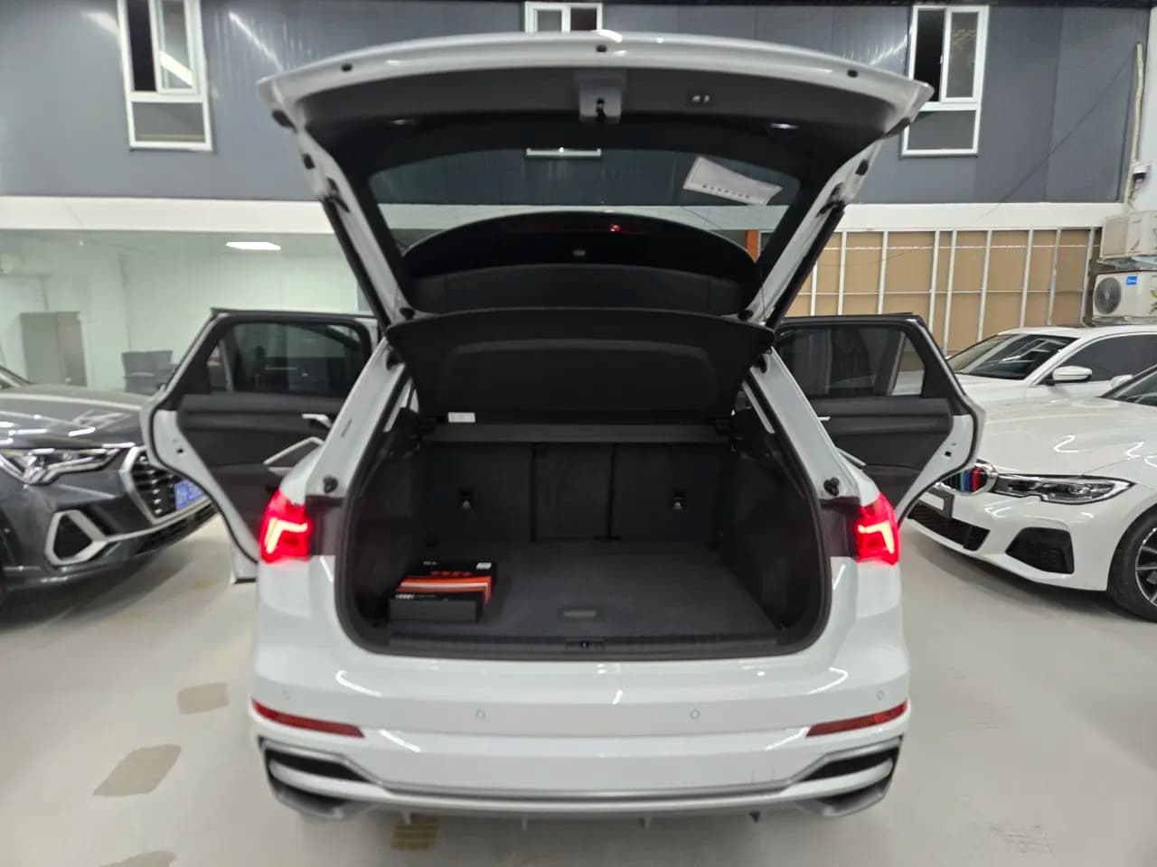 Audi Q3 2022 г. 21000 км. — фото 16
