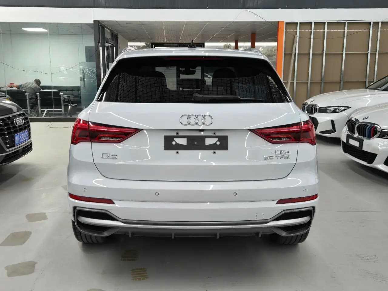 Audi Q3 2022 г. 21000 км. — фото 5