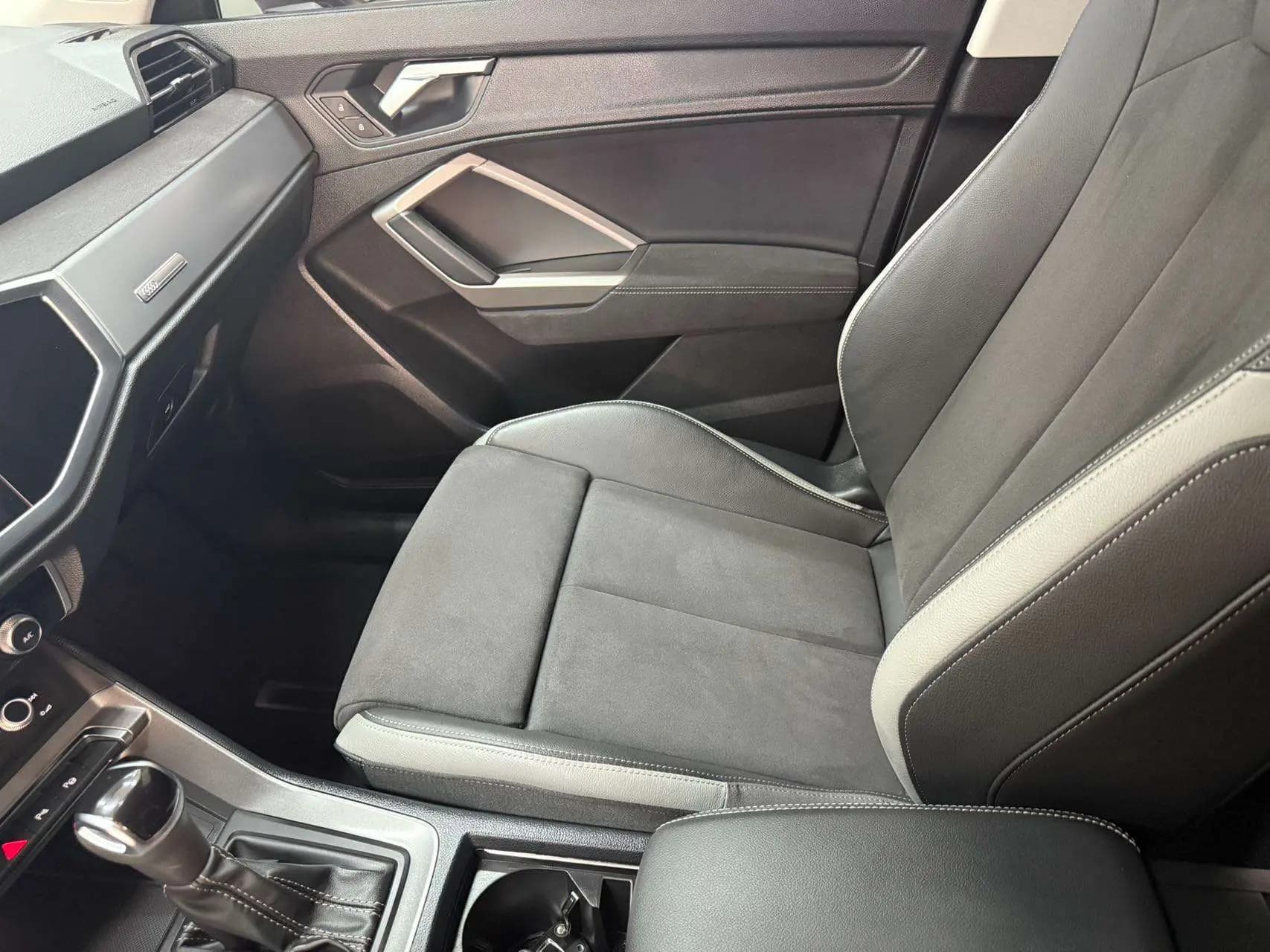 Audi Q3 2022 г. 37000 км. — фото 8