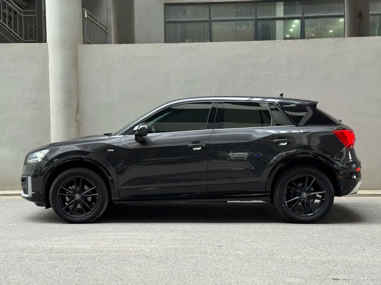 Audi Q2L 2021 г. 33542 км. — фото 3