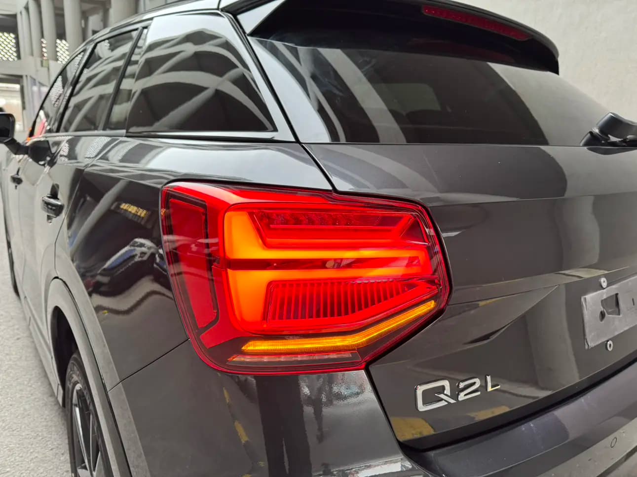 Audi Q2L 2021 г. 33542 км. — фото 9