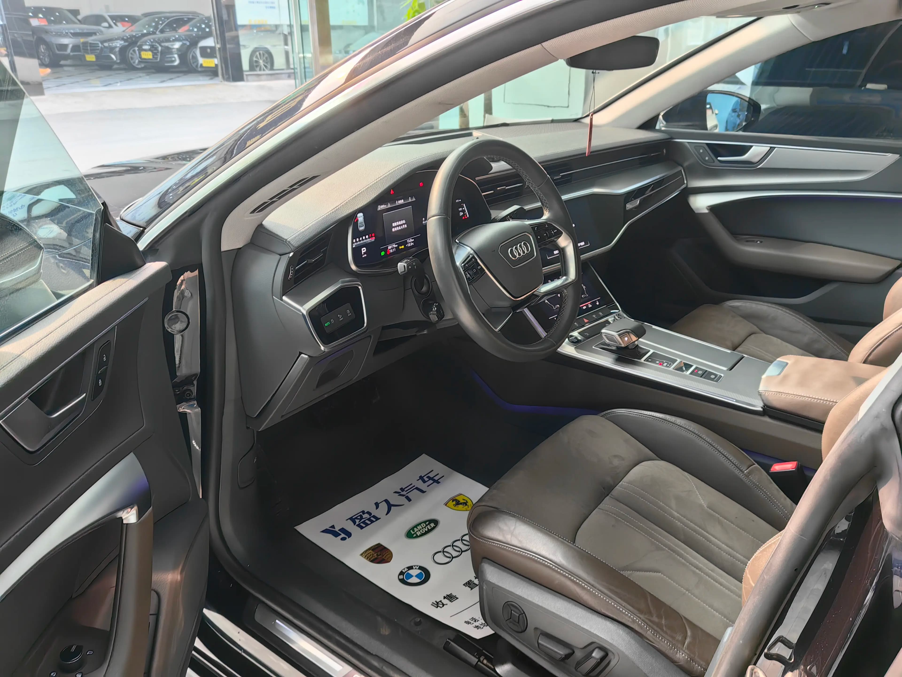 Audi A7L 2023 г. 68000 км. — фото 12