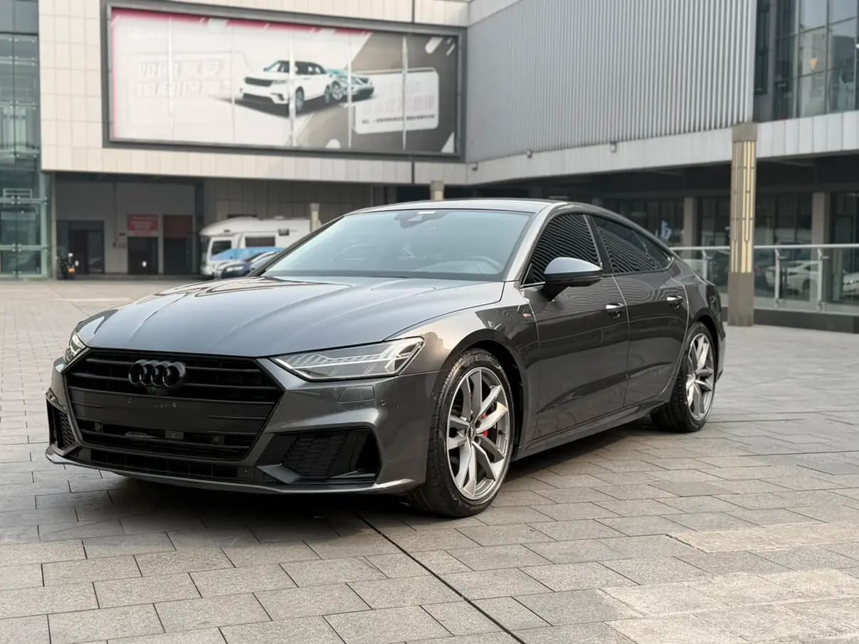 Audi A7 2021 г. 55073 км.