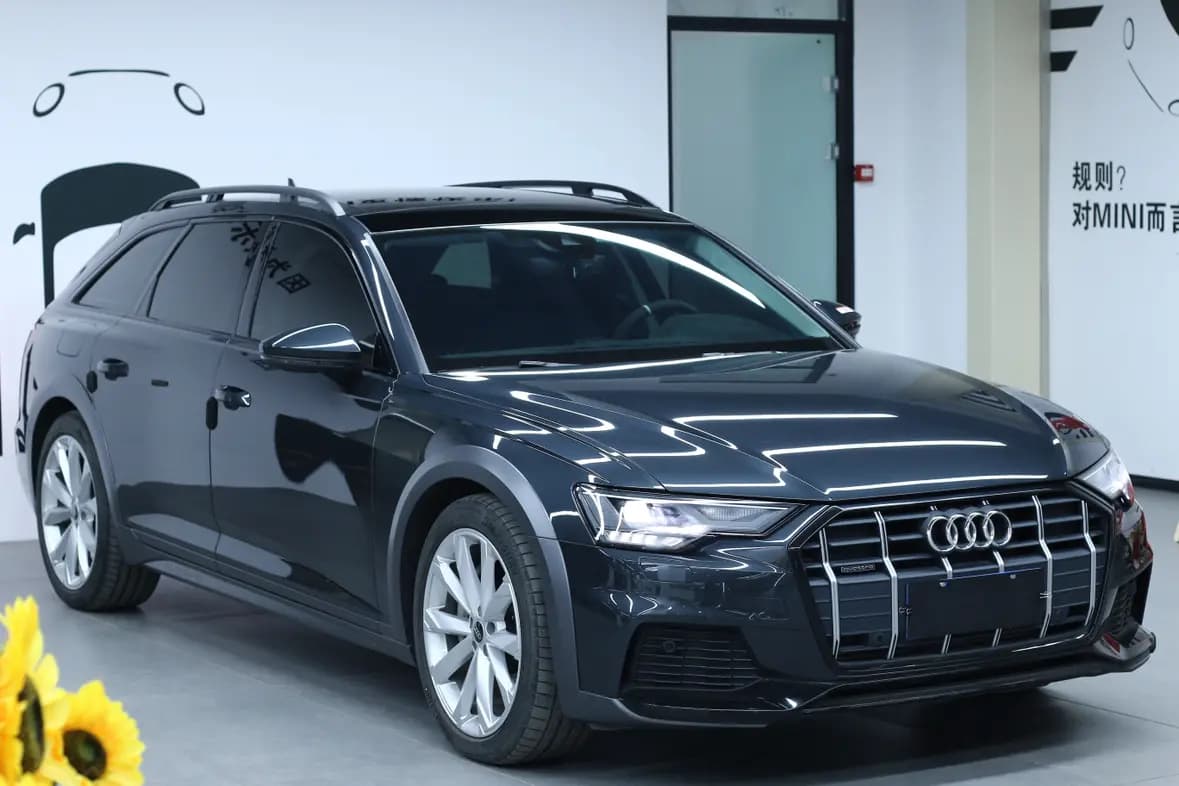 Audi A6 2023 г. 19029 км. — фото 3