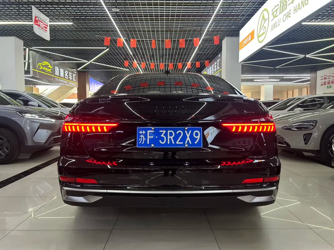 Audi A6L 2025 г. 16125 км. — фото 4