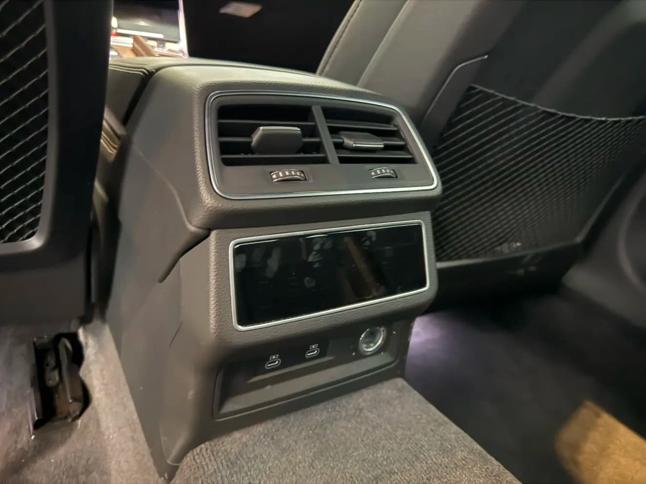 Audi A6L 2023 г. 48828 км. — фото 19