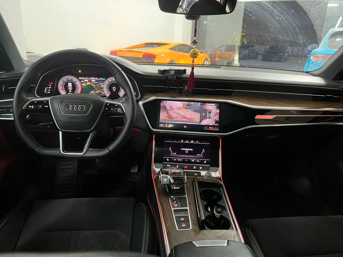 Audi A6L 2022 г. 51124 км. — фото 13