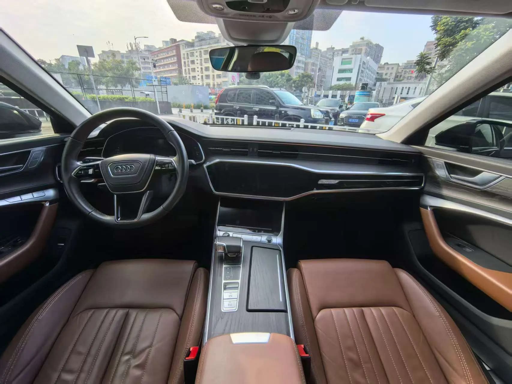 Audi A6L 2023 г. 51316 км. — фото 9