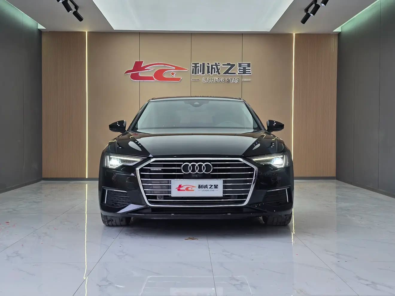 Audi A6L 2021 г. 64121 км. — фото 2