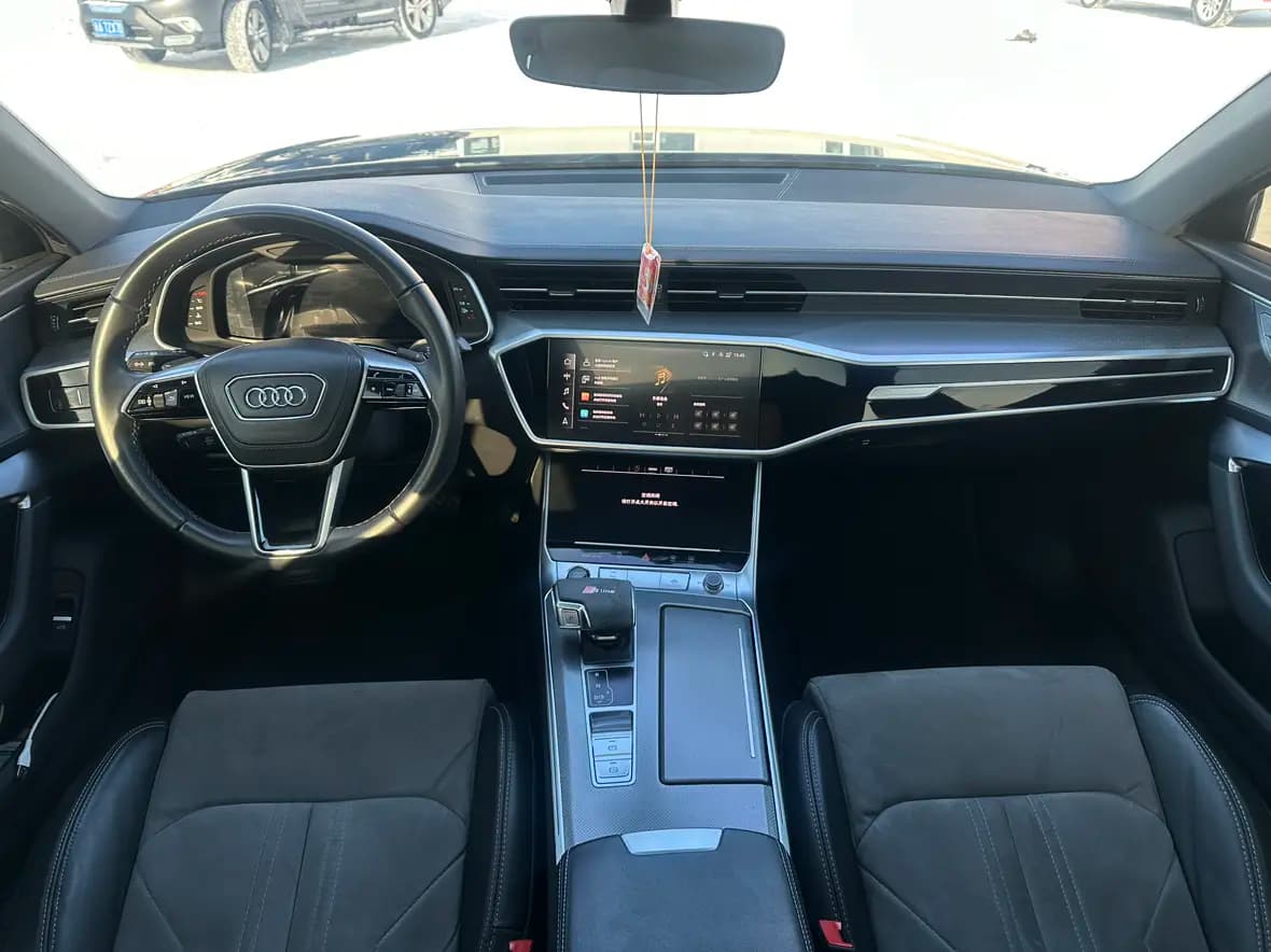 Audi A6L 2024 г. 34018 км. — фото 10
