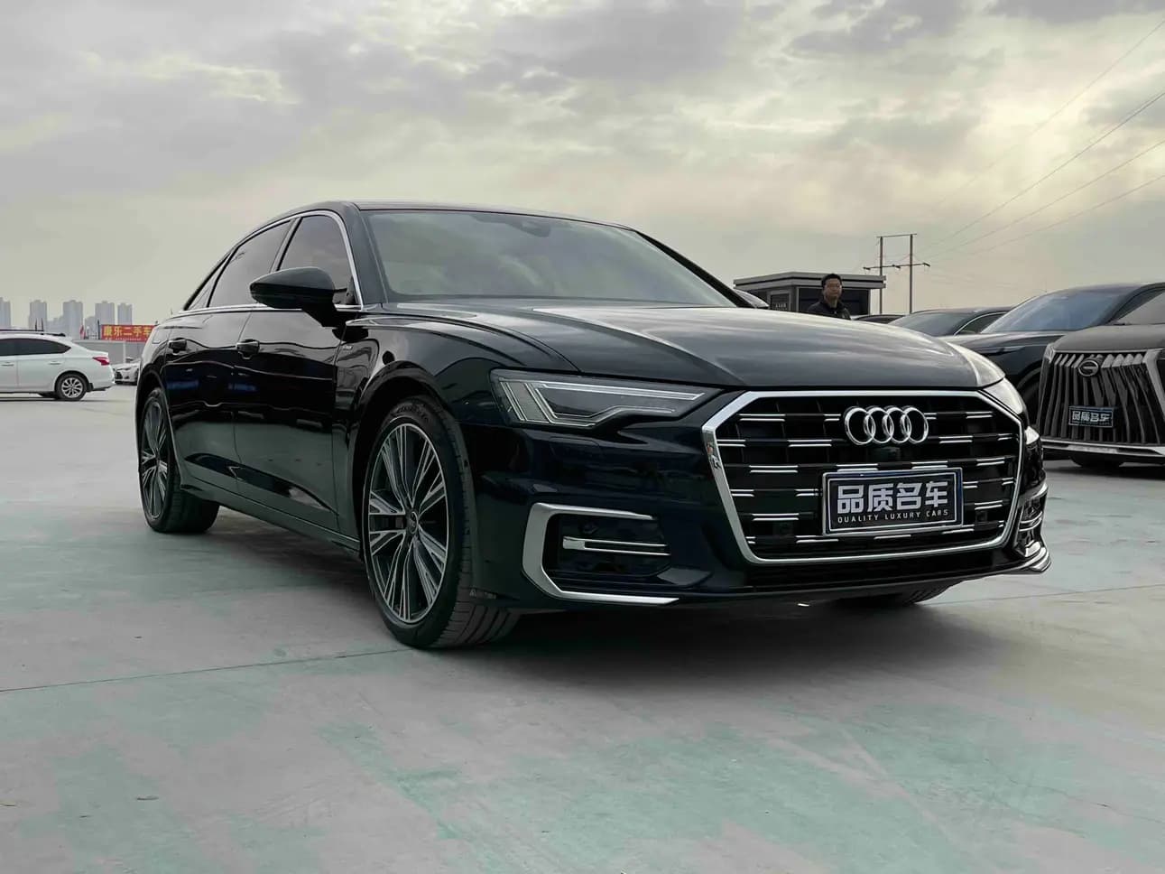 Audi A6L 2025 г. 35019 км. — фото 3