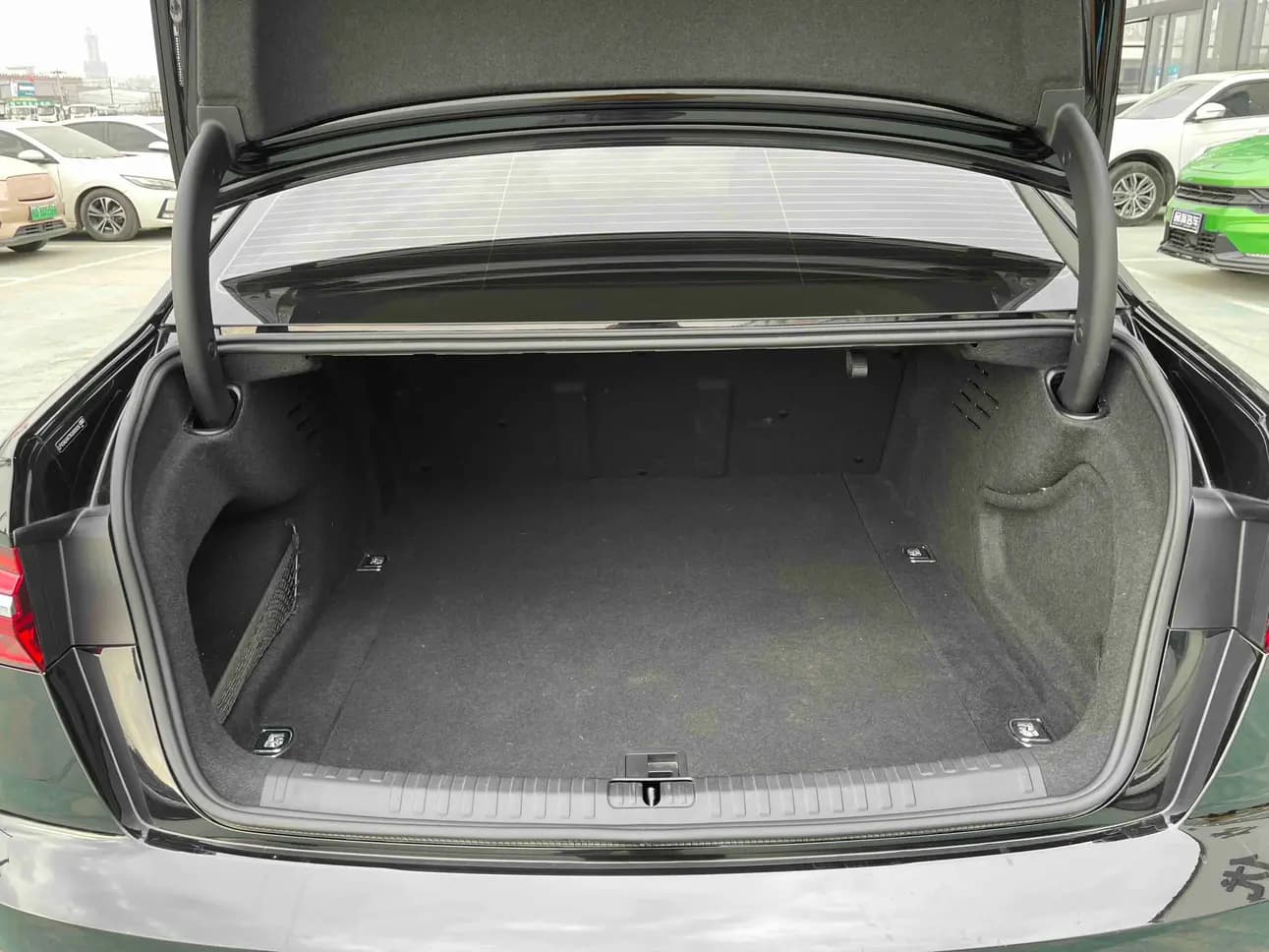 Audi A6L 2025 г. 35019 км. — фото 10