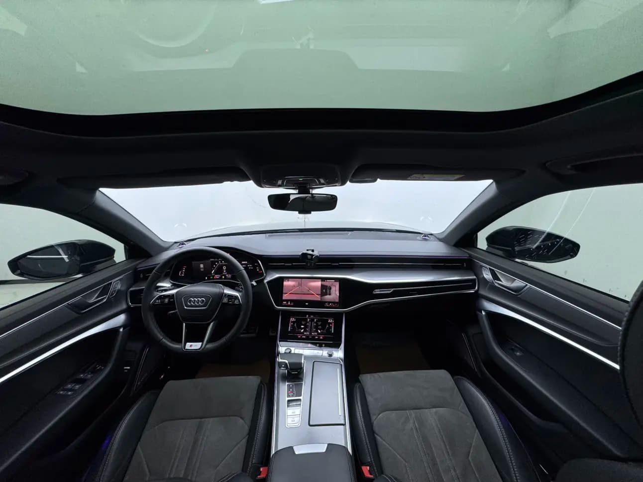 Audi A6L 2024 г. 55020 км. — фото 8