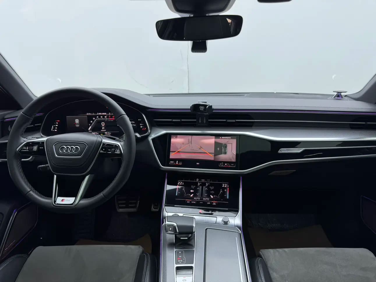 Audi A6L 2024 г. 55020 км. — фото 10