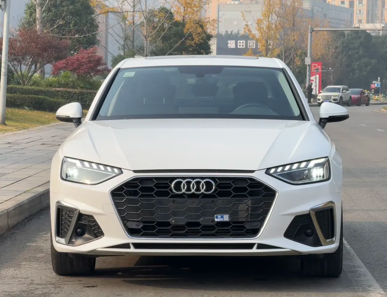 Audi A4L 2021 г. 46047 км. — фото 2