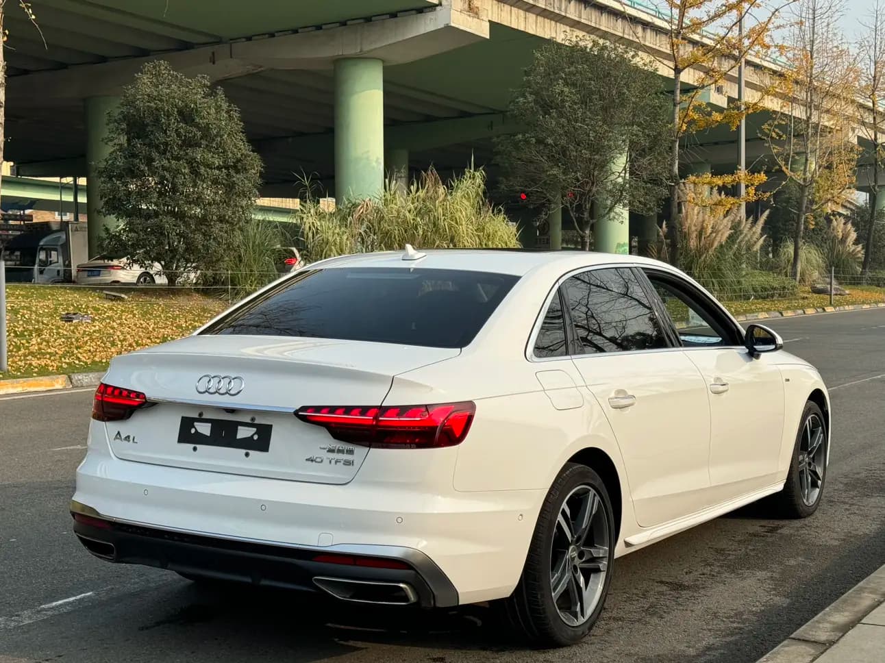 Audi A4L 2021 г. 46047 км. — фото 6