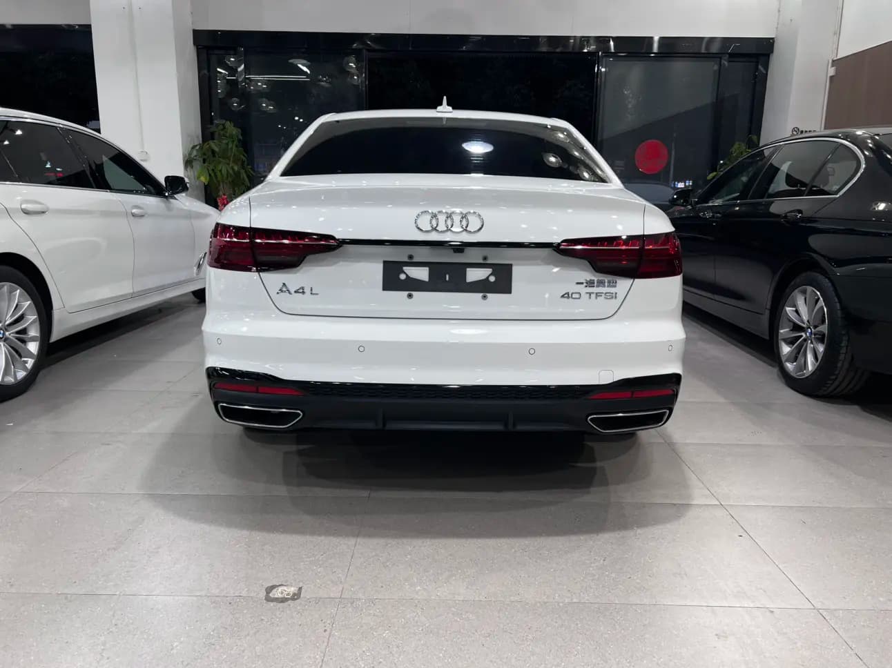 Audi A4L 2022 г. 21653 км. — фото 5