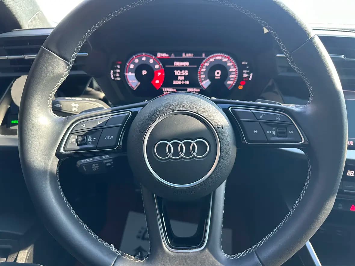 Audi A3 2023 г. 17084 км. — фото 12