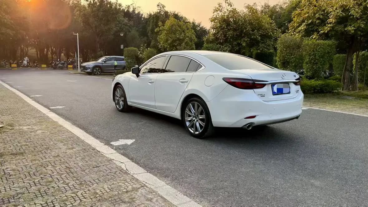 Mazda Atenza 2021 г. 70140 км. — фото 4