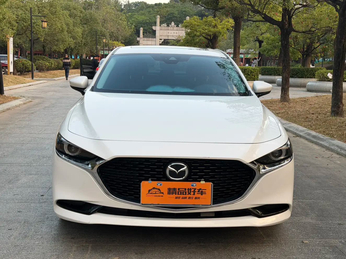 Mazda Axela 2023 г. 40000 км. — фото 2
