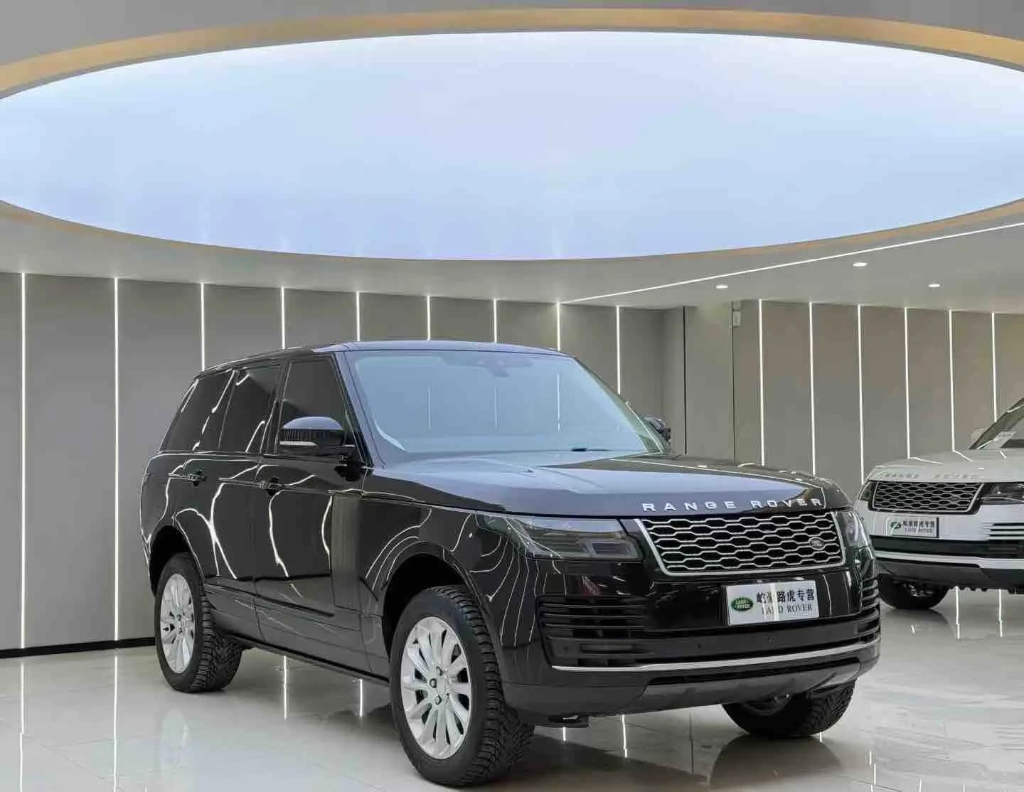 Land Rover Range rover 2021 г. 150009 км. — фото 3