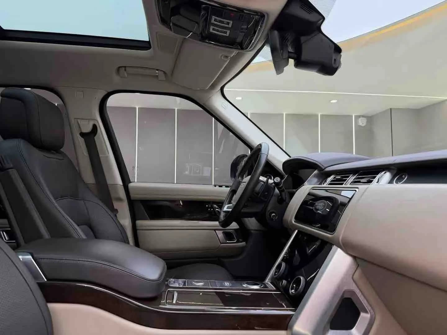 Land Rover Range rover 2021 г. 150009 км. — фото 8