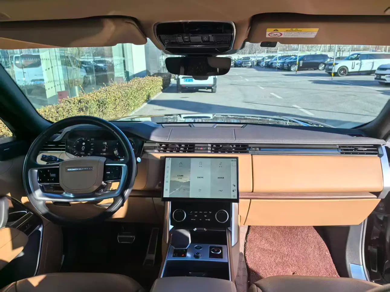 Land Rover Range rover 2023 г. 30011 км. — фото 9