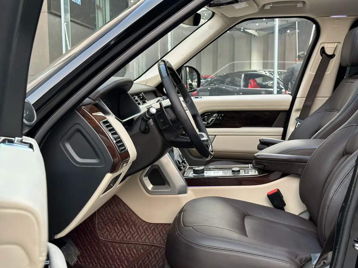 Land Rover Range rover 2021 г. 49012 км. — фото 17