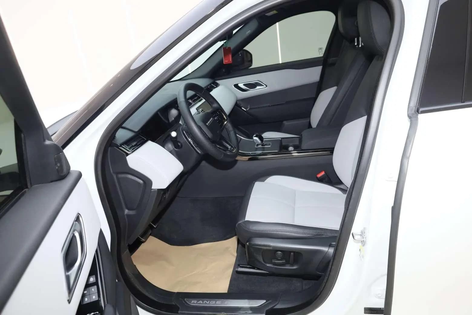 Land Rover Range Rover Velar 2024 г. 26742 км. — фото 21