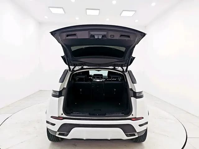 Land Rover Range Rover Evoque 2022 г. 43305 км. — фото 20