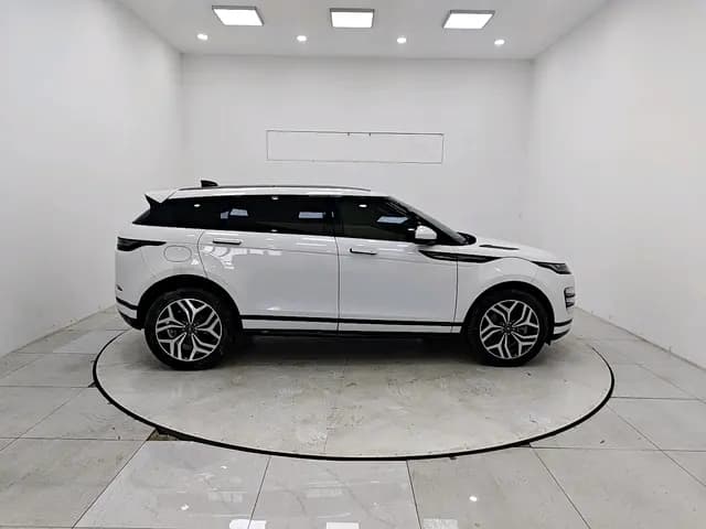 Land Rover Range Rover Evoque 2022 г. 43305 км. — фото 8
